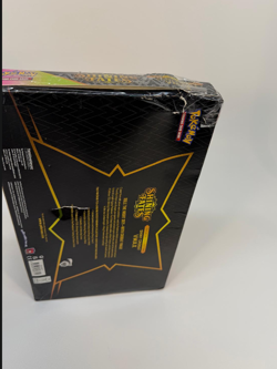 Pokemon TCG Shiny Crobat VMAX Premium Collection Box New & Sealed - Image 5