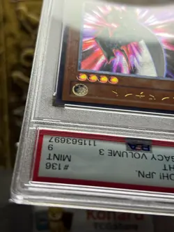 Yugioh - Japanese Blade Knight DL3-136 Ultimate Rare 2002 Vintage PSA 9 MINT - Image 3