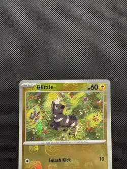 Pokemon TCG Blitzle 031/086 (Master Ball Pattern) Sv: White Flare Near Mint - Image 3