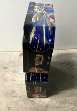 Pokemon TCG Slashing Legends Tins - SET OF 2 - Koraidon EX and Zacian EX SEALED - Image 2