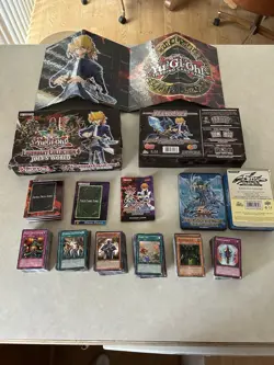 yugioh 504 Cards Lot Tin Joey’s World Board - Image 1