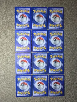 Pokemon Vintage Bundle 1999 base set x139 cards includes 1 tin - Image 2