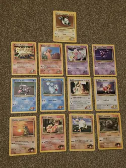 Pokemon Vintage Bundle 1999 base set x139 cards includes 1 tin - Image 5