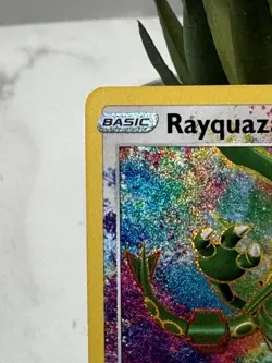 Pokemon Rayquaza Amazing Rare Holo Card SWSH04 Vivid Voltage 138/185 - Image 3
