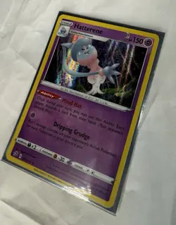 1 Card & Sleeve Hatterene 085/192 Holo Rare Pokemon SS02 Rebel Clash NM - Image 3