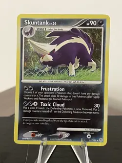 Pokemon Skuntank 15/130 Diamond & Pearl Holo Rare NM/LP - Image 1