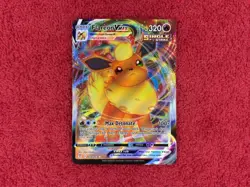 Pokemon - Flareon VMAX - 018/203 - SWSH07: Evolving Skies - Ultra Rare - NM - Image 1