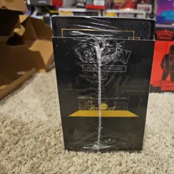 Pokemon Sword and Shield Ultra Premium Collection Zacian & Zamazenta Box New - Image 5