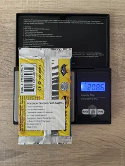 Pokemon 4th Print Base Set Charizard Booster Pack | WOTC | 1999-2000 UK - Image 2