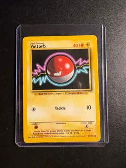 Pokemon Voltorb 67/102 Base Set Common Basic Regular 40 HP Wizards English - Image 1