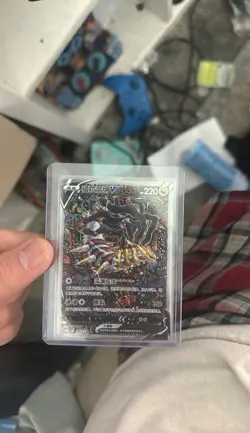 Giratina V 150/131 Full Art Holo Chinese Pokemon Card 220 HP - Image 2