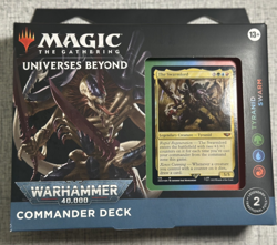 Universes Beyond MTG Warhammer 40,000 Tyranid Swarm Commander Deck - Image 1