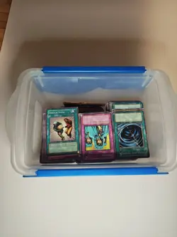 Konami Yu-Gi-Oh! TCG Lot of roughly 400-500 random cards - Image 1