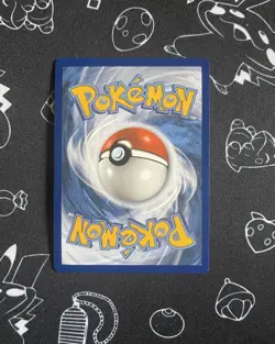 Pokemon TCG Indeedee V Shining Fates Holo Ultra Rare Card 039/072 - Image 2