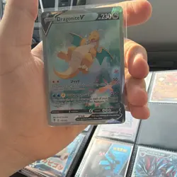 Pokemon Dragonite V 192/203 Evolving Skies Ultra Rare Holo English 2021 230HP - Image 1