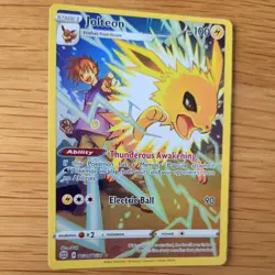 JOLTEON TG04/TG30 POKEMON CARD (TRAINER GALLERY BRILLIANT STARS SET) FULL ART - Image 3