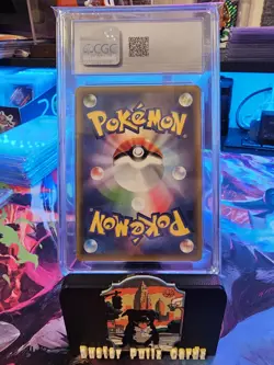 Pokemon 2021 Eevee Heroes #025/069 Glaceon VMAX Holo Japanese CGC GEM MINT 10 - Image 3