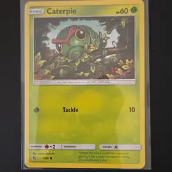 Pokemon TCG Caterpie 1/68 Hidden Fates Basic 60HP - Image 1