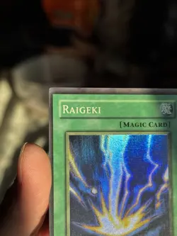 Yu-Gi-Oh! 2002 Raigeki LOB-053 Misprint Error OC Miscut Anubis Unlimited - Image 2