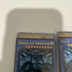 Yugioh! 25th Anniversary SEALED PACKS: Dark Magician & Red Eyes Black Dragon - Image 2