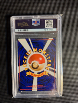 Rocket's Moltres Rare Holo Pokemon 1998 Gym Heroes Japanese #146 PSA 8 - Image 2