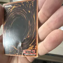 Konami Flame Swordsman LOB-003 Legend Blue Eyes Fusion 1800 ATK 1600 DEF - Image 3