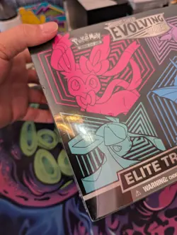 Pokemon Evolving Skies ETB (Sylveon Espeon Glaceon Vaporeon) **small tear - Image 4