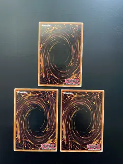 Yugioh Royal Magical Library SD6-EN010 1st Edition Common Damaged X3 - Image 2