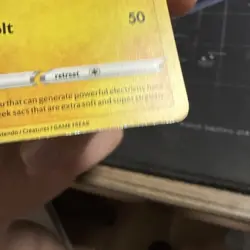 Pokemon 2020 Pikachu 25th Anniversary Promo SWSH039 Holo LP - Image 4