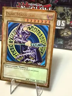 Dark Magician MAGO-EN002 Maximum Gold 1st Edition - Image 3
