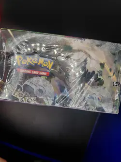 Pokemon Sword & Shield Vivid Voltage Booster Box English Pikachu Zarude - Image 3