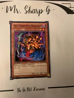 OLD VINDICTIVE MAGICIAN - 1st EDITION YSYR-EN014 ENGLISH Yu-Gi-Oh! CARD COMMON - Image 3