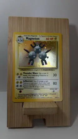 Pokemon TCG Magneton 9/102 Unlimited Base Set Holo Rare LP - Image 2