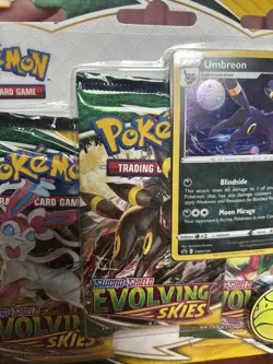 Sword & Shield Evolving Skies 3 Pack Blister + Umbreon Promo Card Pokemon TCG - Image 3