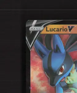 Lucario V 146/264 Fusion Strike Ultra Rare Holo Pokemon Card NM - Image 3