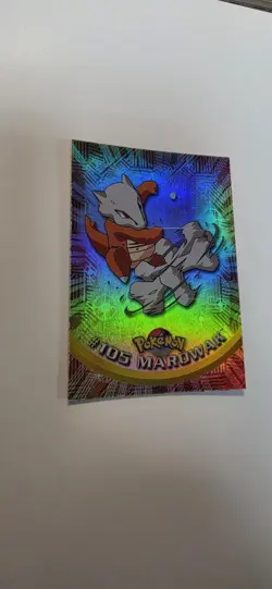 2000 Topps Pokemon TV Animation Series 2 Rainbow Foil Marowak #105 - Image 2