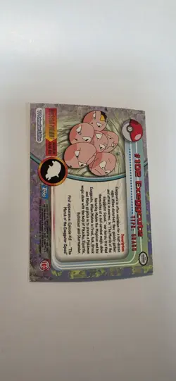 2000 Topps Pokemon TV #102 Exeggcute Rainbow Foil - Image 4