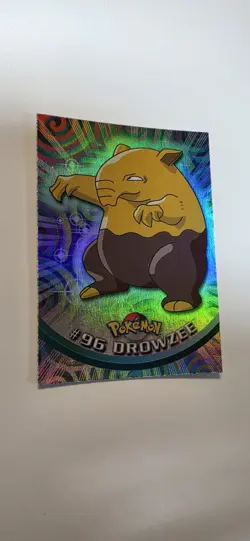 Pokemon - Topps 1999 - Drowzee #96 - Rainbow Holo Foil - Blue Logo - Image 2