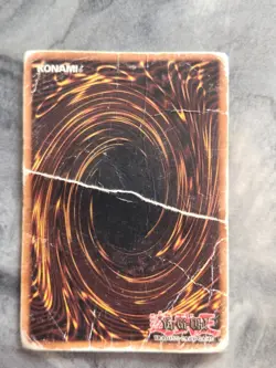 Red-Eyes Darkness Dragon - SD1-EN001 - Ultra Rare Holo - 1st Edition YuGiOh! - Image 3