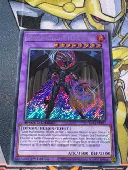CARTE Yu Gi Oh DEMON MALVEILLANT, HEROS DU MAL SGX3-FRA21 SECRET RARE - Image 1