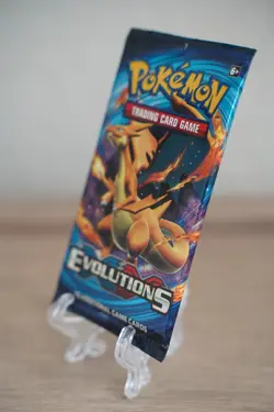 Pokemon TCG XY Evolutions Booster Pack 2016 Charizard Artwork Factory Sealed - Image 3