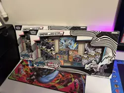 2 Pokemon - Unova Heavy Hitters Premium Collection (SV Black Bolt & White Flare) - Image 1