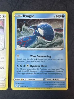 Rayquaza SWSH029 Holo Sword & Shield Black Star Promo Kyogre Holo Pokemon - Image 3