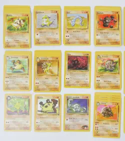 Lot of 153 Vintage Fighting Pokemon - Base Set 1/2, Fossil, Jungle, Team Rocket - Image 3