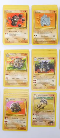 Lot of 153 Vintage Fighting Pokemon - Base Set 1/2, Fossil, Jungle, Team Rocket - Image 5