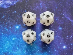 MTG Final Fantasy 4X Oversized White D20 Spindown Dice - Image 1