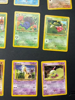 Vintage Pokemon Binder Collection Base Set NM-HP Condition 1999 WOTC TCG Lot #26 - Image 5