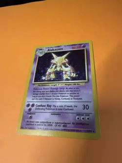 Pokemon Alakazam Base Set Holo Rare 001/102 Confuse Ray 1999 Card English - Image 1