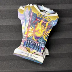 Pokemon SWSH Silver Tempest Sleeved Booster 1-Pack (Random Art) - 1 New/Sealed - Image 1