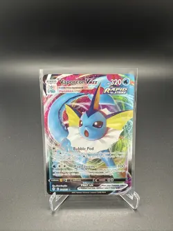 Pokemon TCG Vaporeon VMAX 030/203 Ultra Rare Evolving Skies NM - Image 3